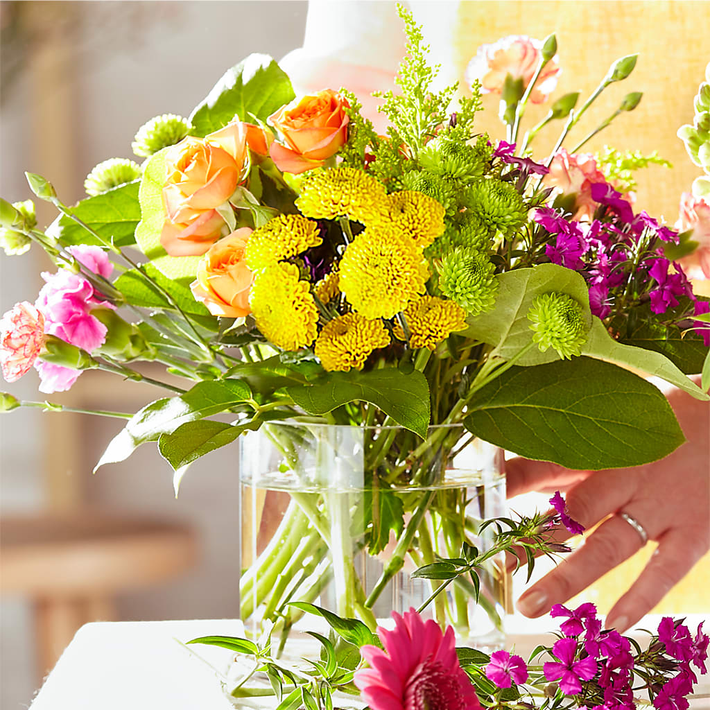 Bold & Bright – A Florist Original – GEHRKE FLORAL & GREENHOUSES, Mondovi WI