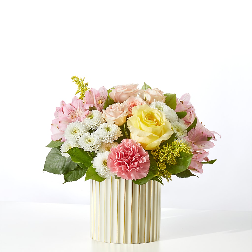 Watercolors Bouquet – GEHRKE FLORAL & GREENHOUSES, Mondovi WI