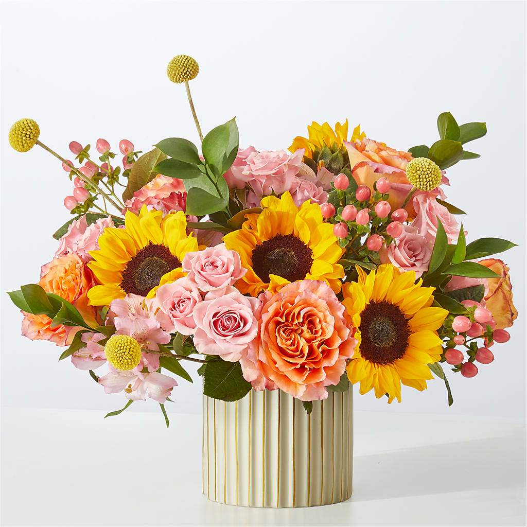 Sun's Out Bouquet – GEHRKE FLORAL & GREENHOUSES, Mondovi WI