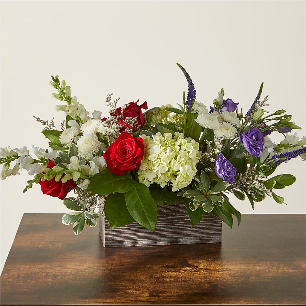 Sweet Magnolia Bouquet – GEHRKE FLORAL & GREENHOUSES, Mondovi WI
