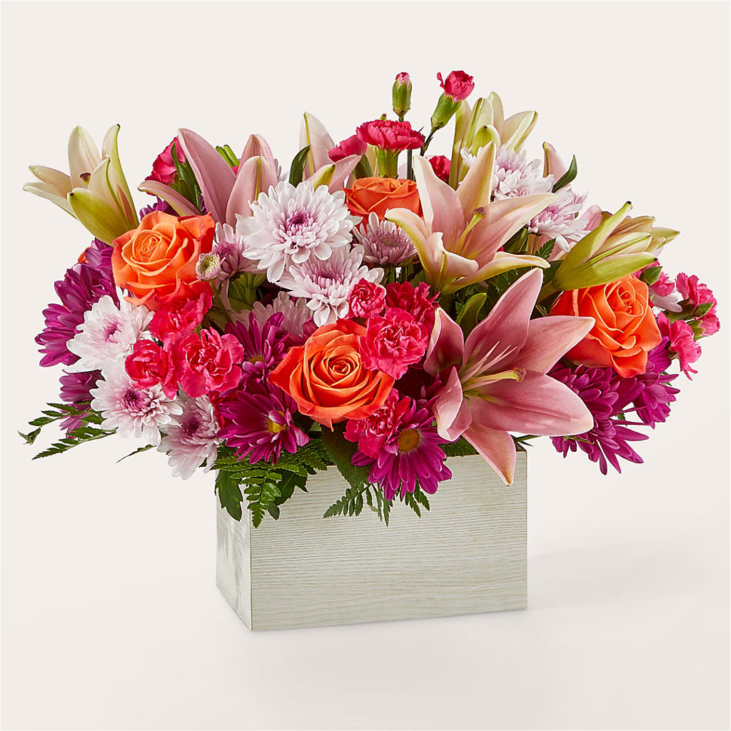 Light of My Life Box Bouquet – GEHRKE FLORAL & GREENHOUSES, Mondovi WI