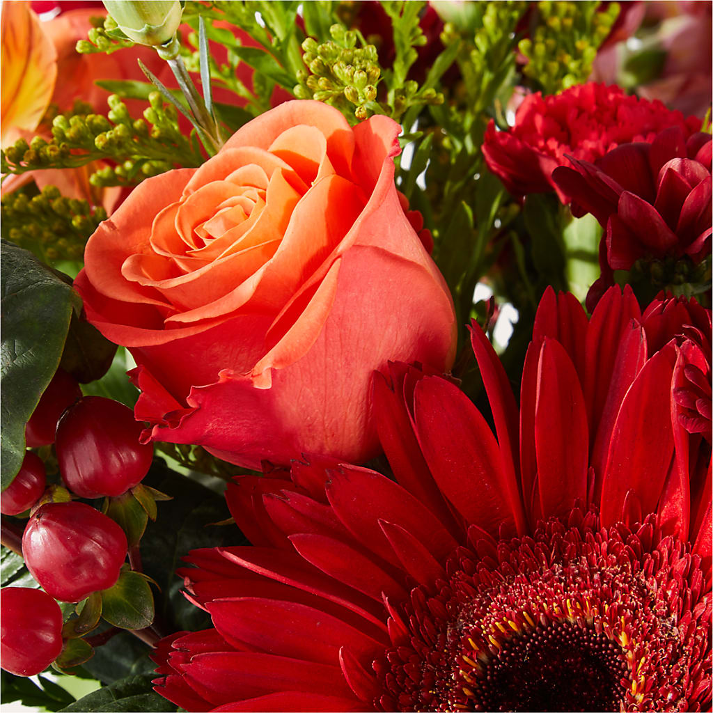 Sweater Season - A Florist Original – GEHRKE FLORAL & GREENHOUSES, Mondovi WI