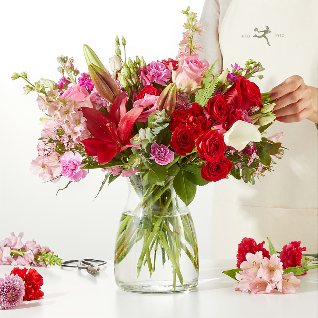 Together Forever - A Florist Original – GEHRKE FLORAL & GREENHOUSES, Mondovi WI