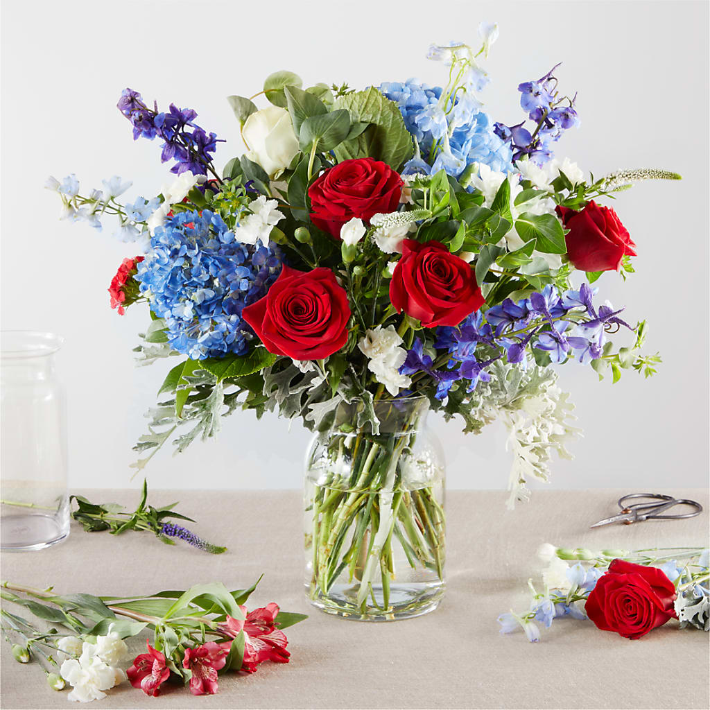 Star Spangled - A Florist Original – GEHRKE FLORAL & GREENHOUSES, Mondovi WI