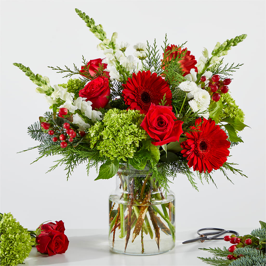 Merry Moment Bouquet – A Florist Original – GEHRKE FLORAL & GREENHOUSES, Mondovi WI