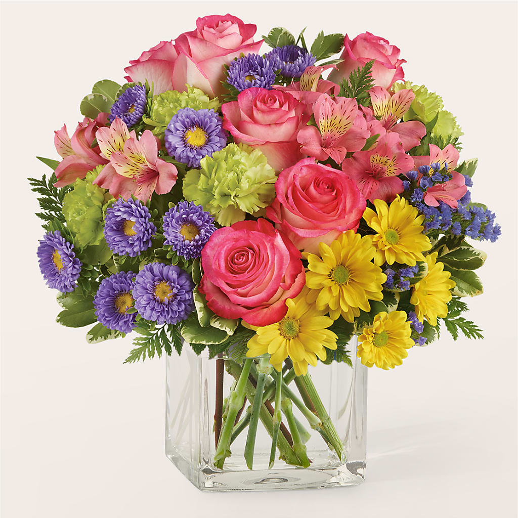Candy Jar Bouquet – GEHRKE FLORAL & GREENHOUSES, Mondovi WI