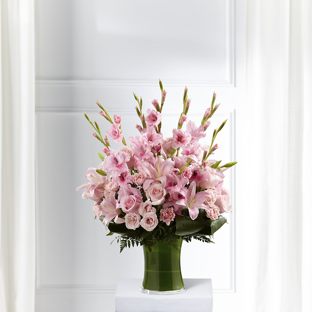Lovely Tribute Bouquet – GEHRKE FLORAL & GREENHOUSES, Mondovi WI