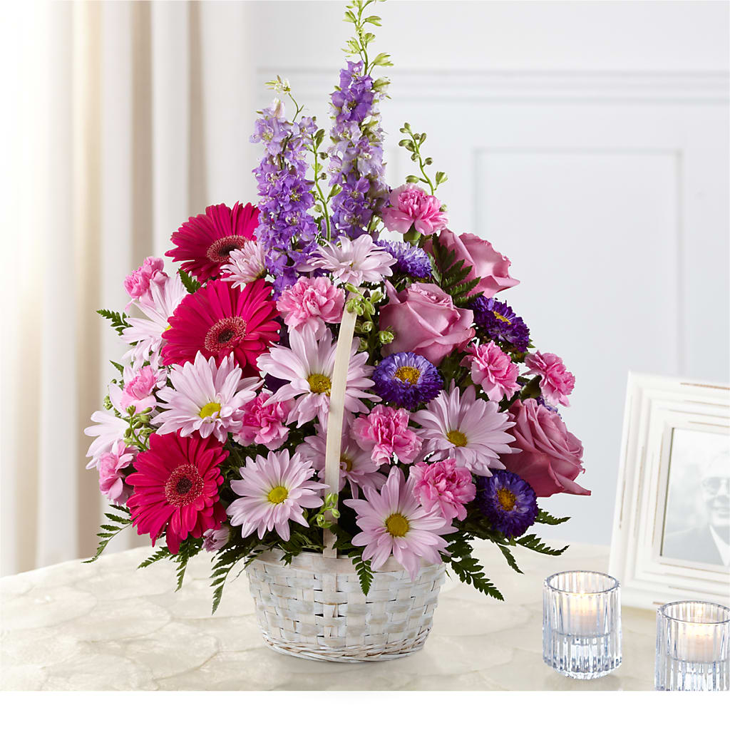 Pastel Peace Basket – GEHRKE FLORAL & GREENHOUSES, Mondovi WI