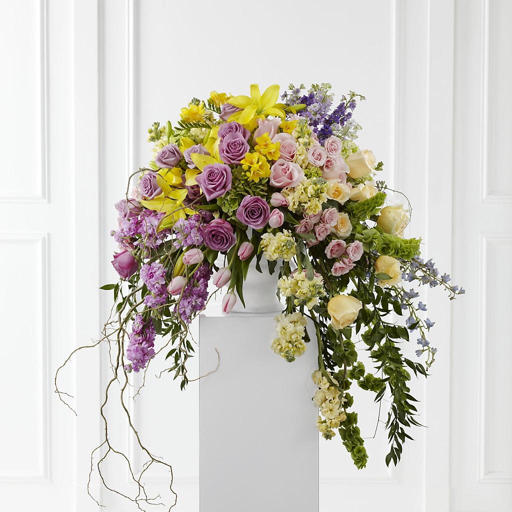 Display of Affection Arrangement – GEHRKE FLORAL & GREENHOUSES, Mondovi WI