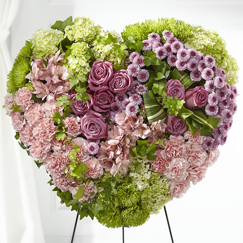Heartwarming Standing Heart – GEHRKE FLORAL & GREENHOUSES, Mondovi WI