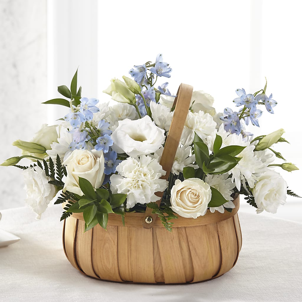 Sincerely Heartfelt Basket – GEHRKE FLORAL & GREENHOUSES, Mondovi WI