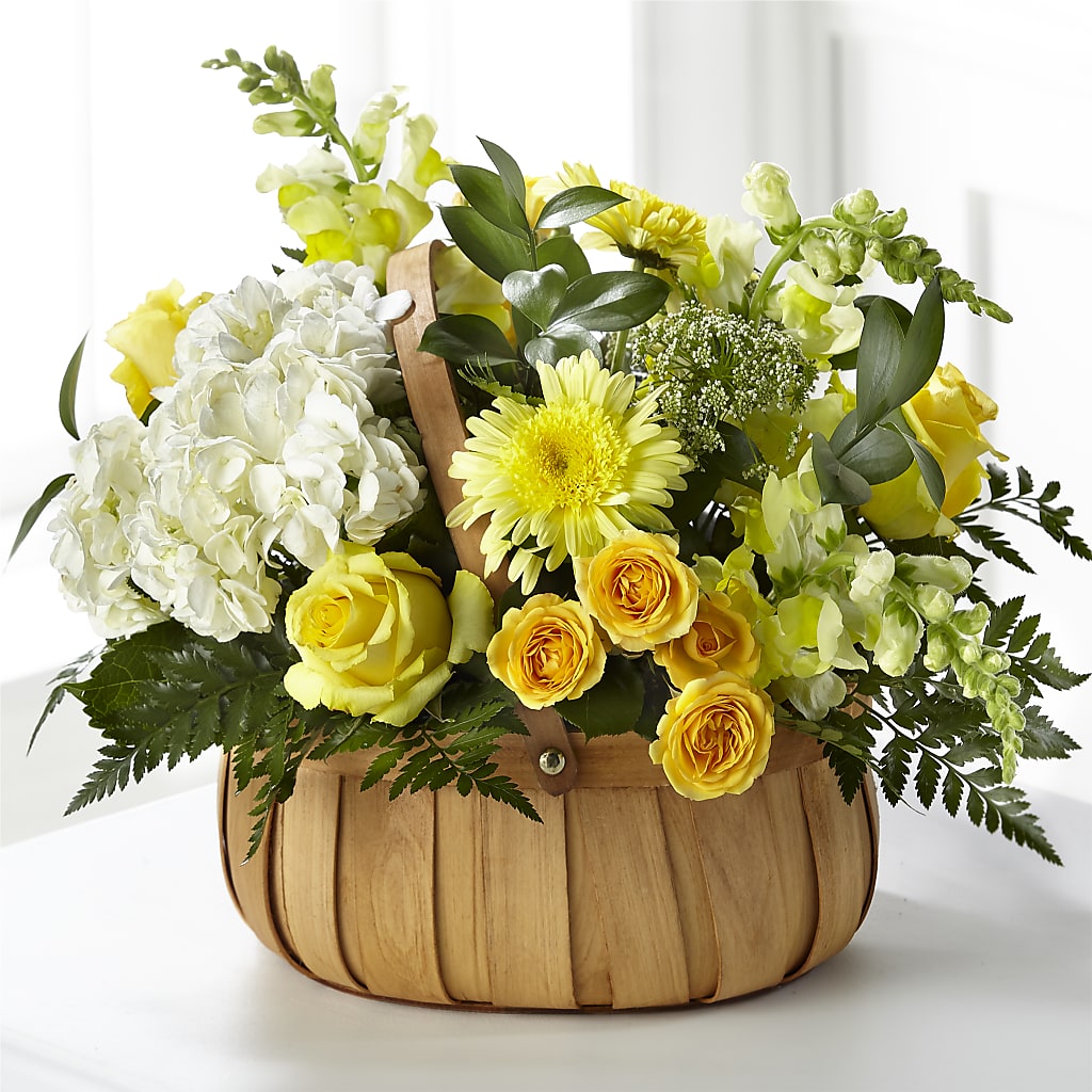 Rustic Remembrance Basket – GEHRKE FLORAL & GREENHOUSES, Mondovi WI