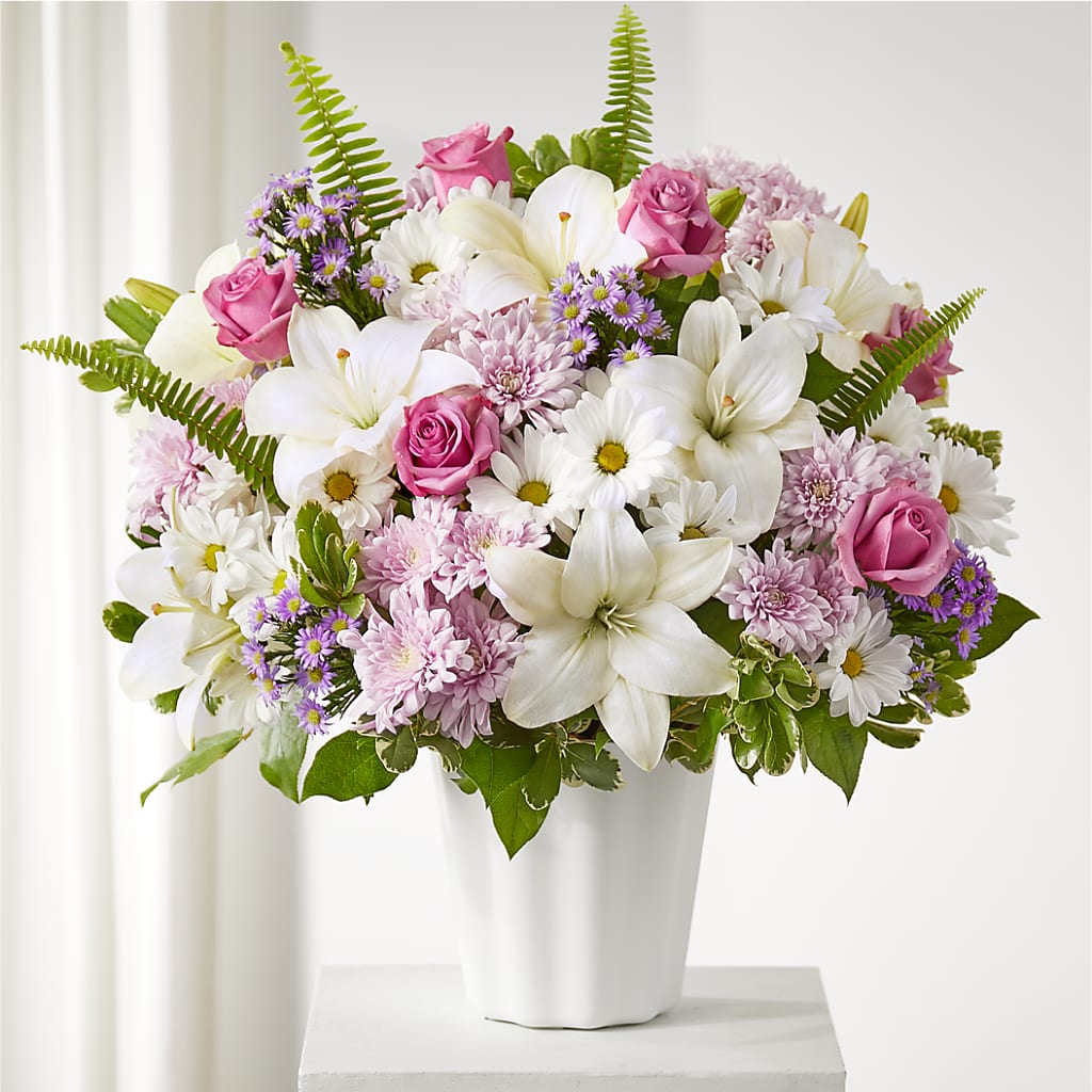 Warmest Thoughts Tabletop Basket – GEHRKE FLORAL & GREENHOUSES, Mondovi WI