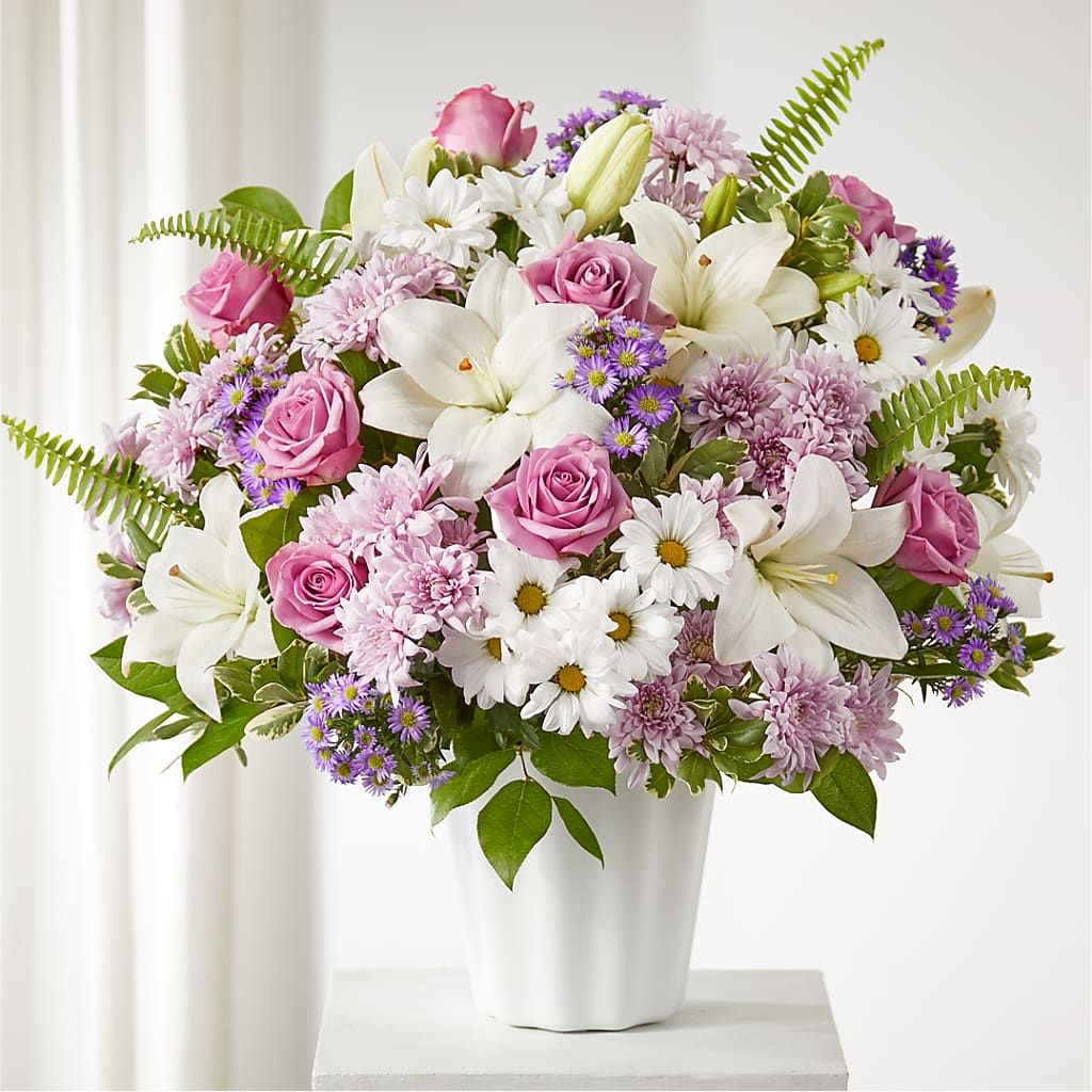 Warmest Thoughts Tabletop Basket – GEHRKE FLORAL & GREENHOUSES, Mondovi WI