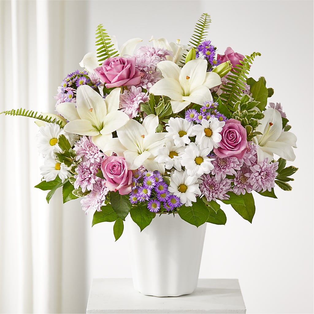 Warmest Thoughts Tabletop Basket – GEHRKE FLORAL & GREENHOUSES, Mondovi WI