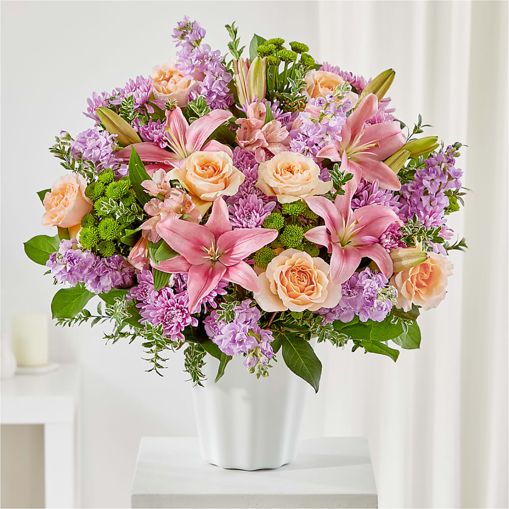 Supportive Embrace Tabletop Basket – GEHRKE FLORAL & GREENHOUSES, Mondovi WI