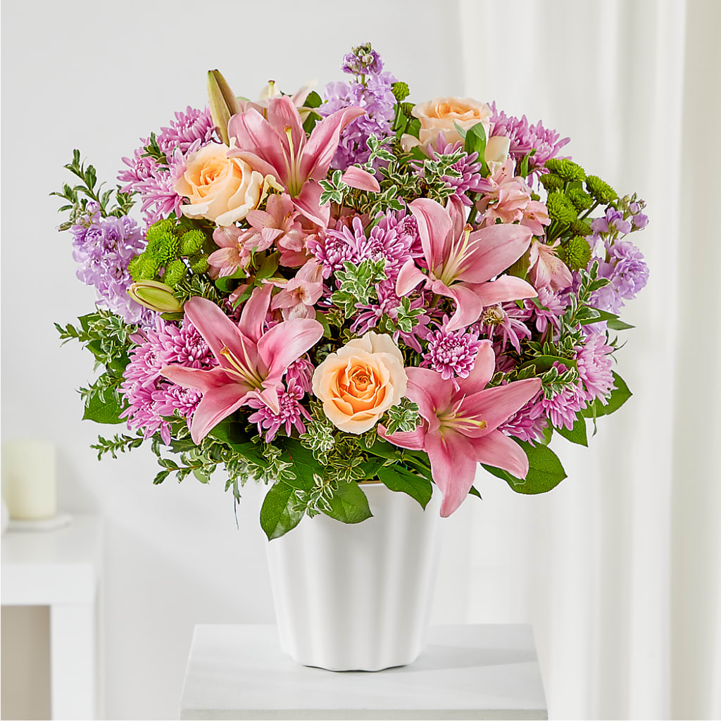 Supportive Embrace Tabletop Basket – GEHRKE FLORAL & GREENHOUSES, Mondovi WI