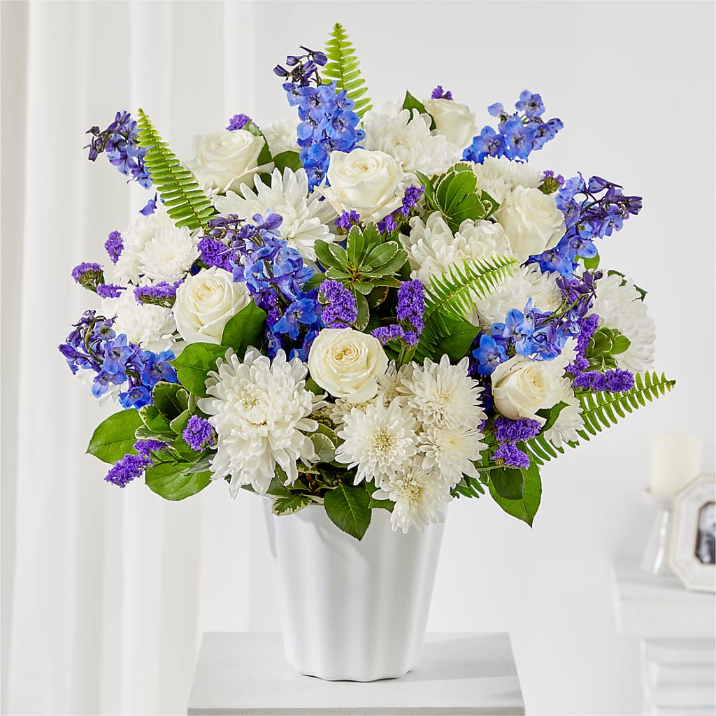 Hold Dear Tabletop Basket – GEHRKE FLORAL & GREENHOUSES, Mondovi WI