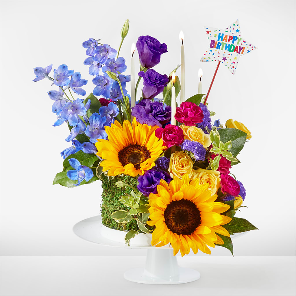Star of the Day Floral Cake – GEHRKE FLORAL & GREENHOUSES, Mondovi WI