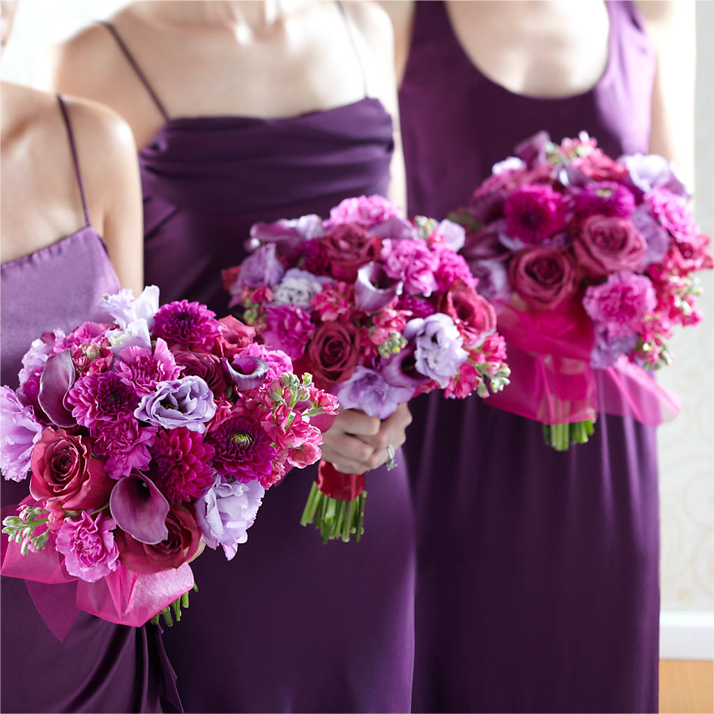 Bridesmaid's Garden Bouquet – GEHRKE FLORAL & GREENHOUSES, Mondovi WI