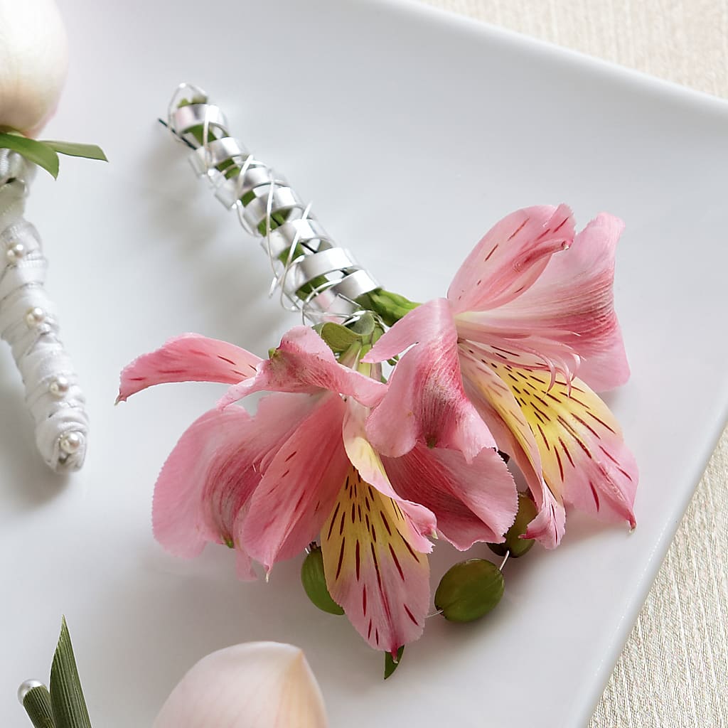 Pink Peruvian Lily Boutonniere – GEHRKE FLORAL & GREENHOUSES, Mondovi WI