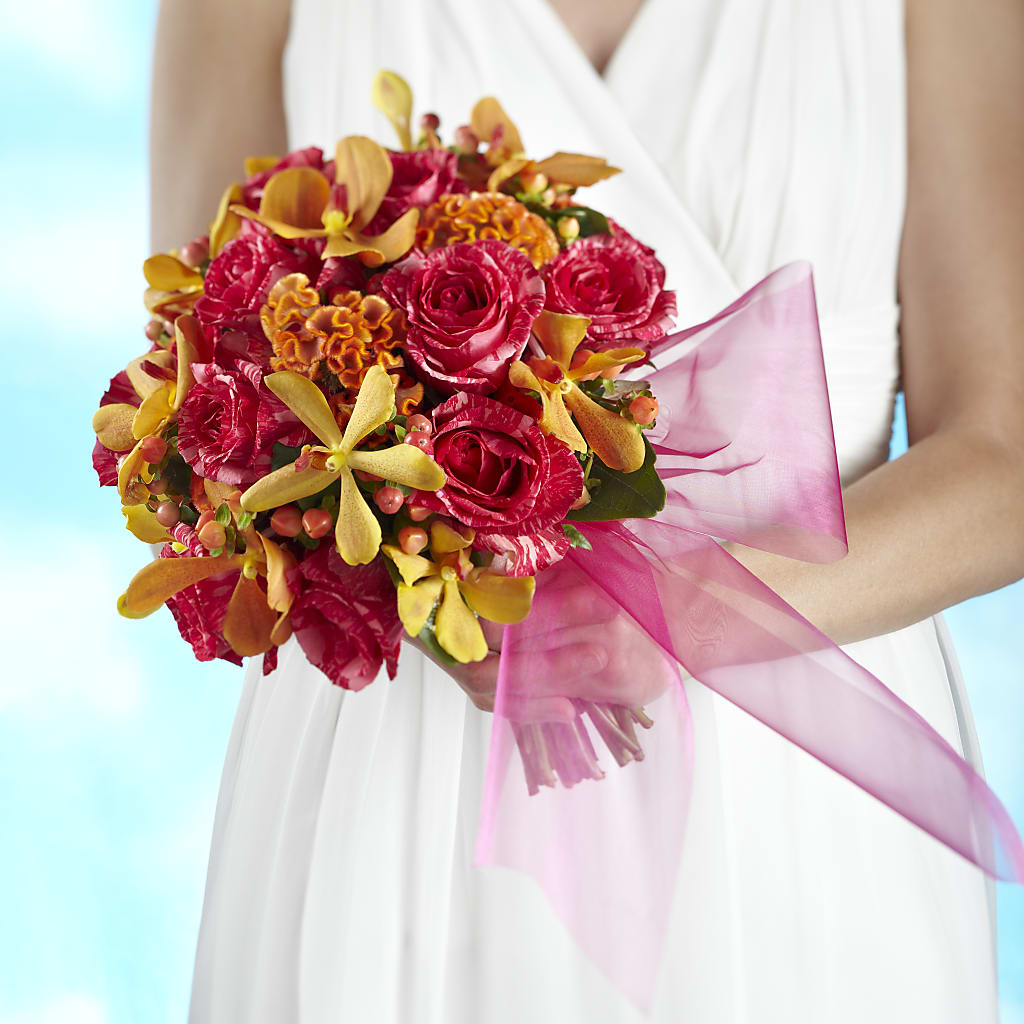 Brilliant Shades of Love Bouquet – GEHRKE FLORAL & GREENHOUSES, Mondovi WI