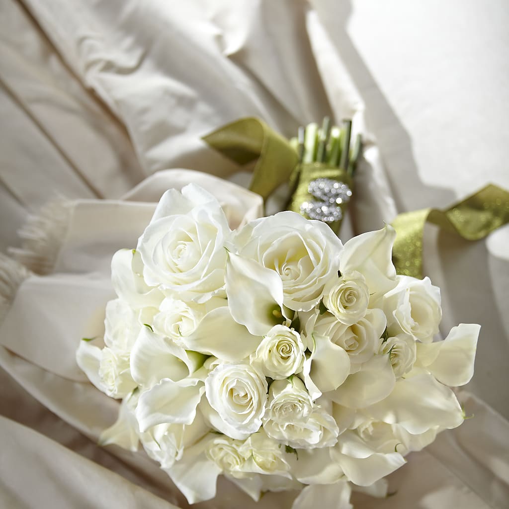 Serene Highness Bouquet – GEHRKE FLORAL & GREENHOUSES, Mondovi WI