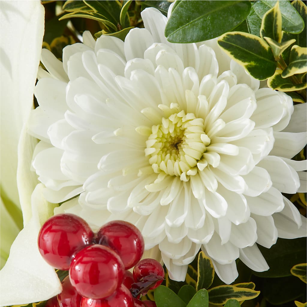 Festive Moments Tree – GEHRKE FLORAL & GREENHOUSES, Mondovi WI