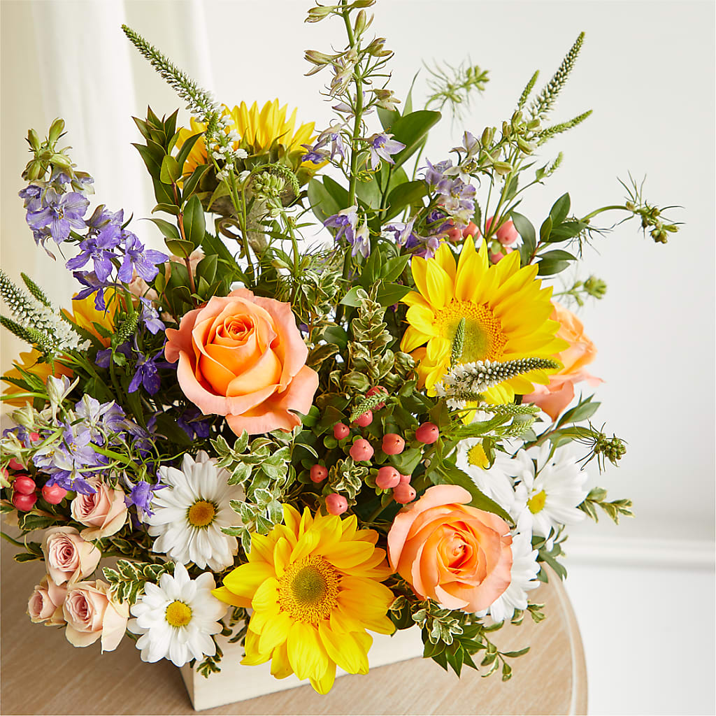 The Good Life Bouquet – GEHRKE FLORAL & GREENHOUSES, Mondovi WI