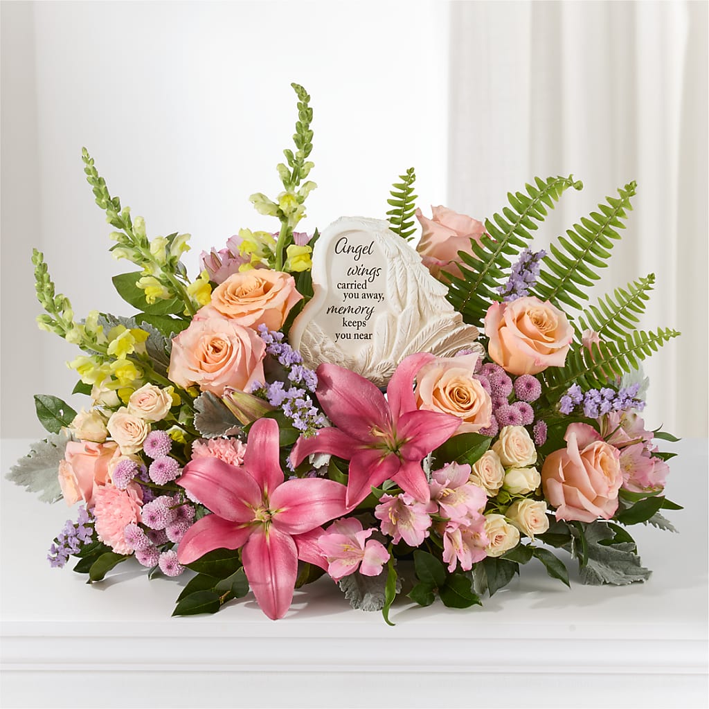 Gentle Light Arrangement – GEHRKE FLORAL & GREENHOUSES, Mondovi WI