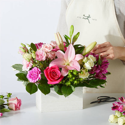 Sweetberry Box – A Florist Original – GEHRKE FLORAL & GREENHOUSES, Mondovi WI