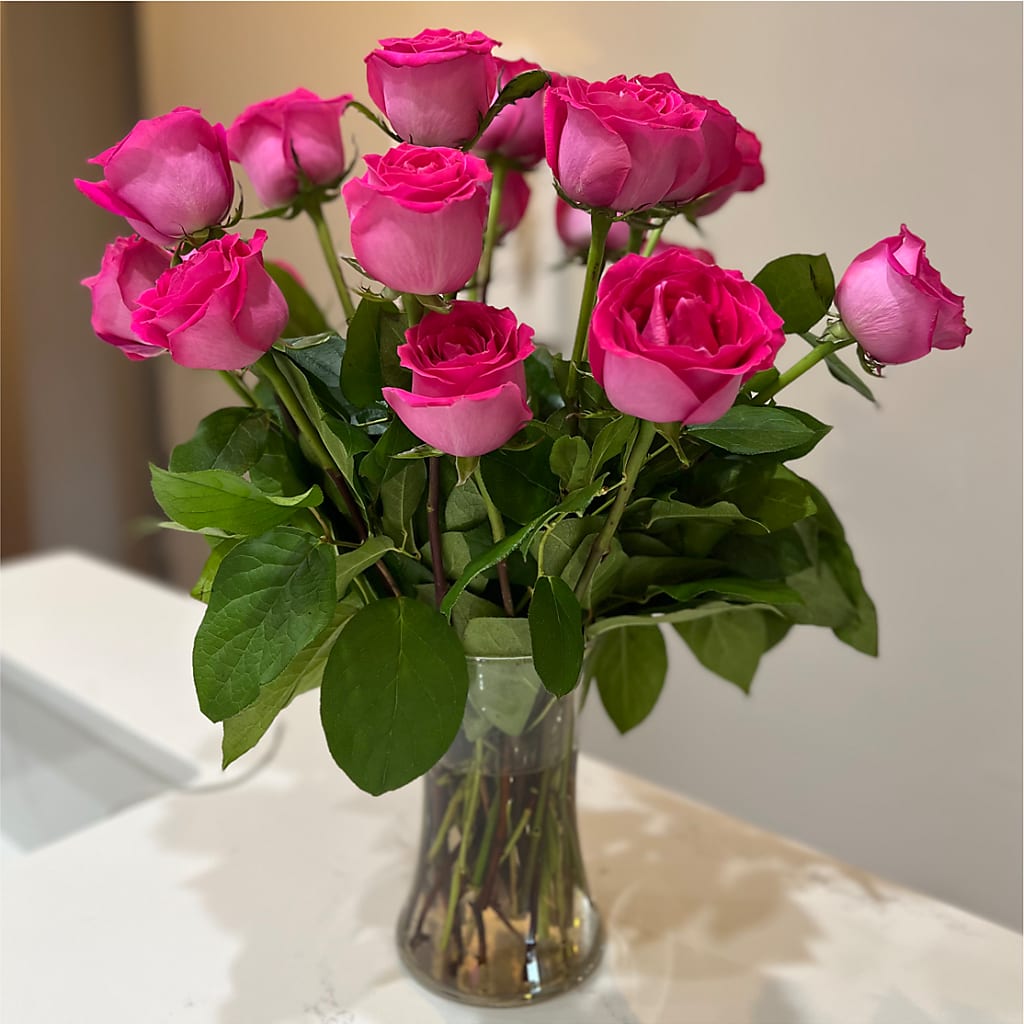 Long Stem Pink Rose Bouquet – GEHRKE FLORAL & GREENHOUSES, Mondovi WI
