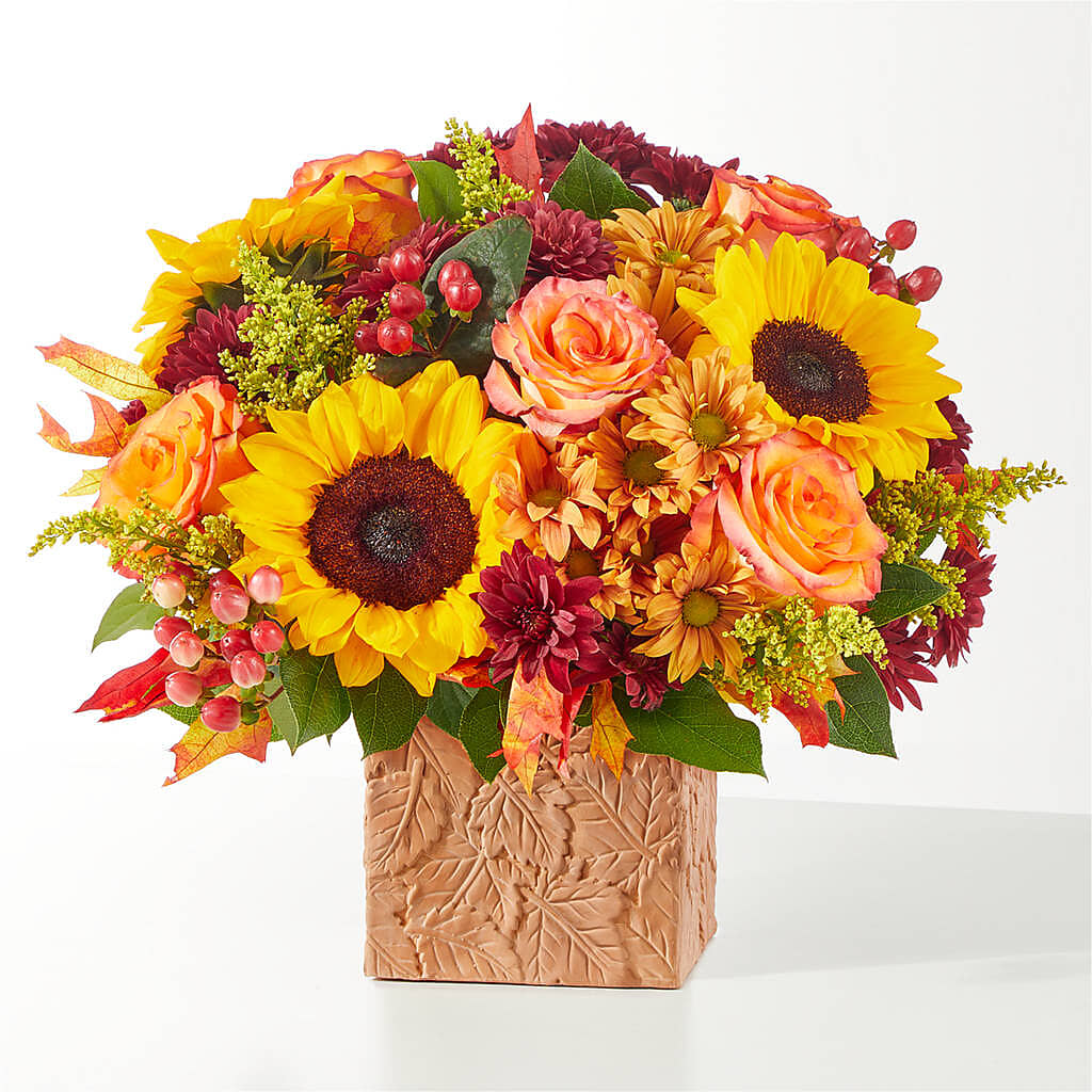 The Outdoors Bouquet – GEHRKE FLORAL & GREENHOUSES, Mondovi WI