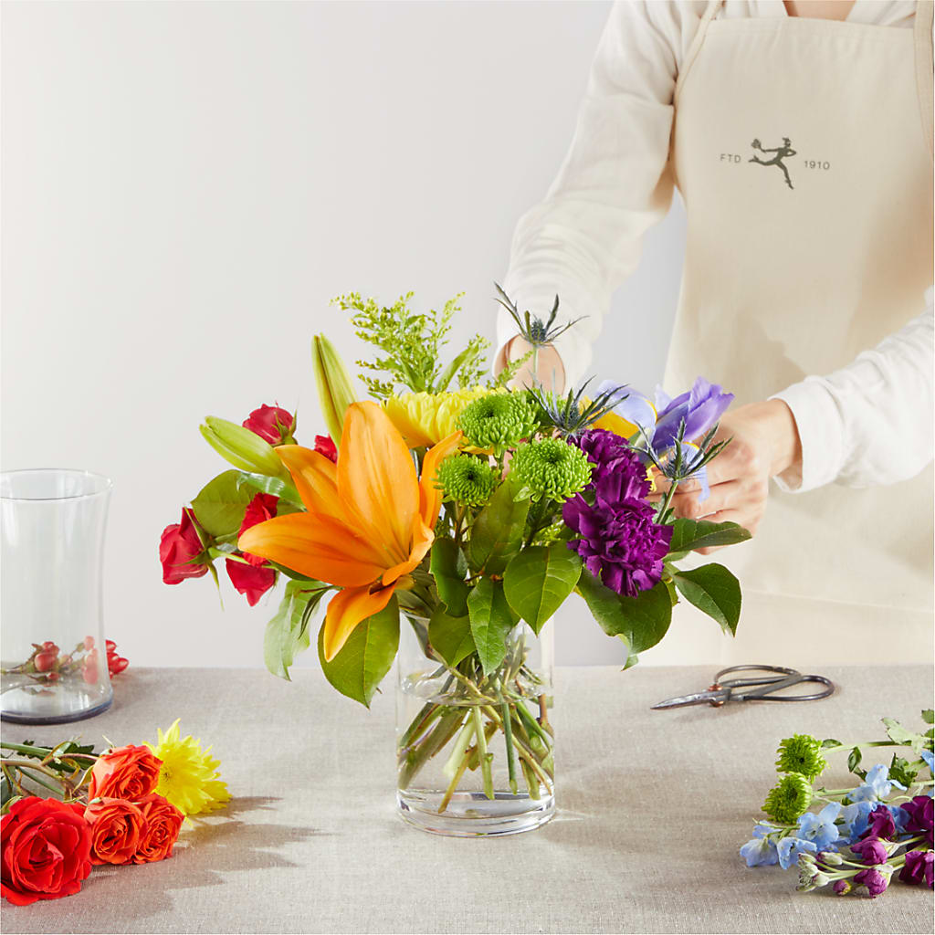 Summer Spectra - A Florist Original – GEHRKE FLORAL & GREENHOUSES, Mondovi WI