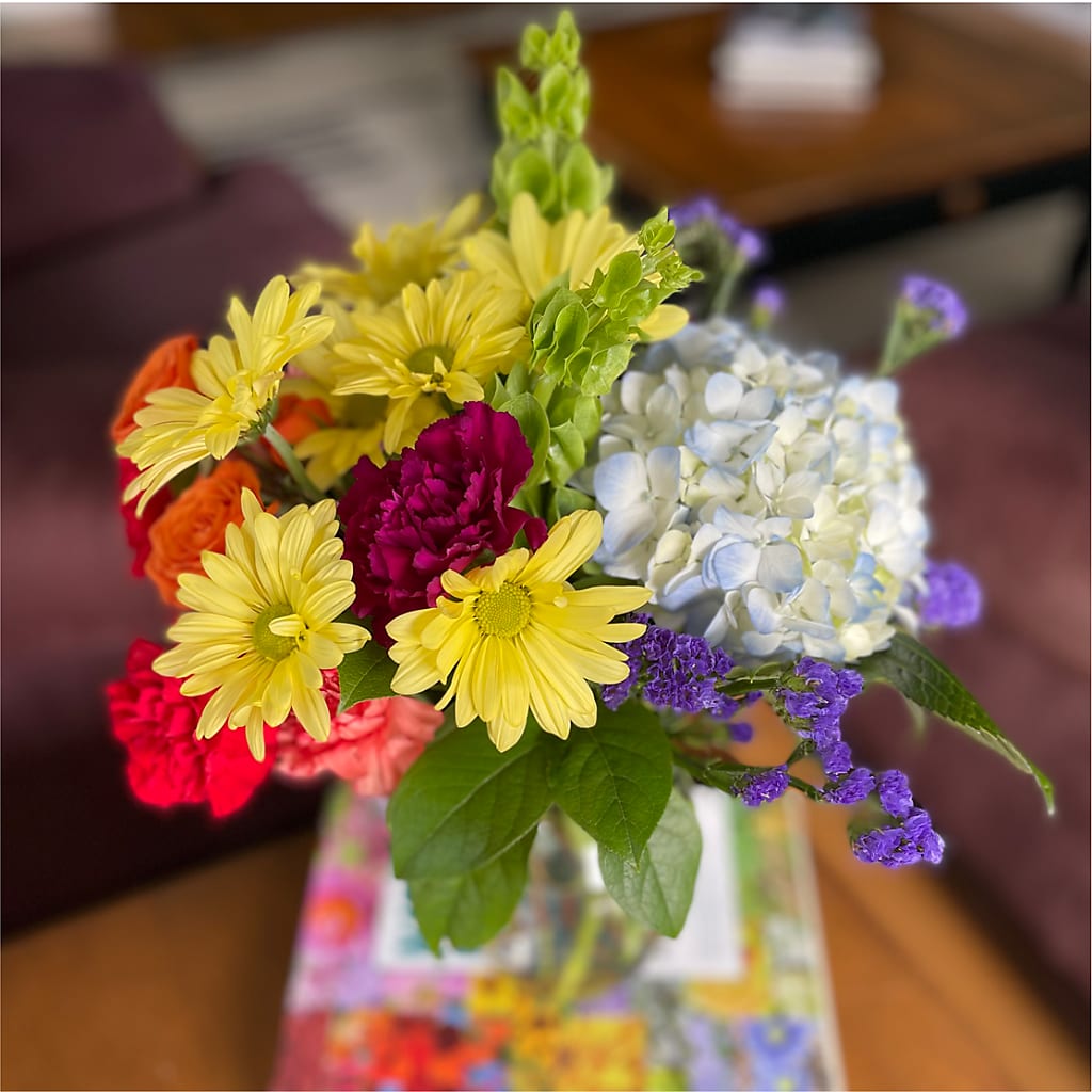 Summer Spectra - A Florist Original – GEHRKE FLORAL & GREENHOUSES, Mondovi WI