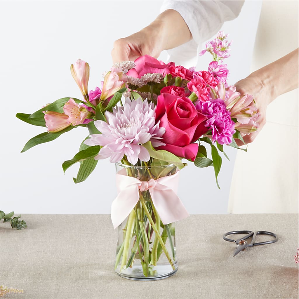 Pink Ribbon - A Florist Original – GEHRKE FLORAL & GREENHOUSES, Mondovi WI