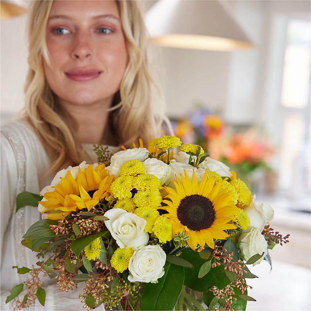 Luminous Morning Bouquet – GEHRKE FLORAL & GREENHOUSES, Mondovi WI