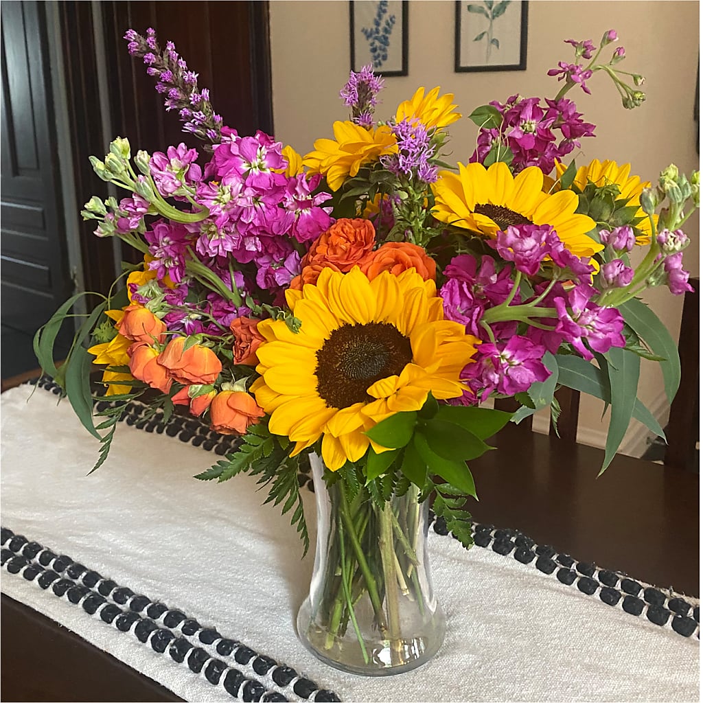 Rays of Life Bouquet – GEHRKE FLORAL & GREENHOUSES, Mondovi WI