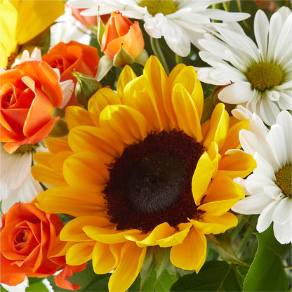 Sun-drenched Blooms Bouquet – GEHRKE FLORAL & GREENHOUSES, Mondovi WI