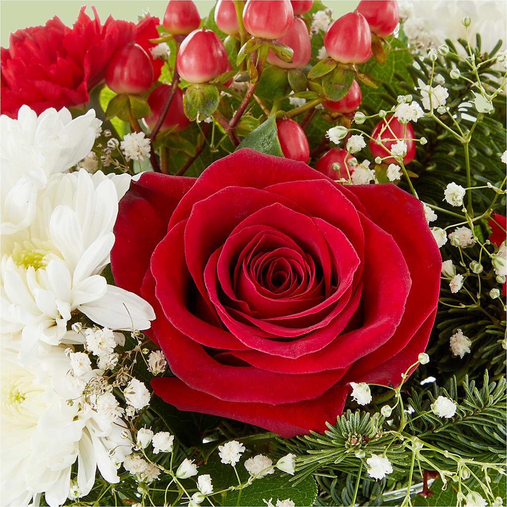 Chance of Flurries Bouquet – GEHRKE FLORAL & GREENHOUSES, Mondovi WI