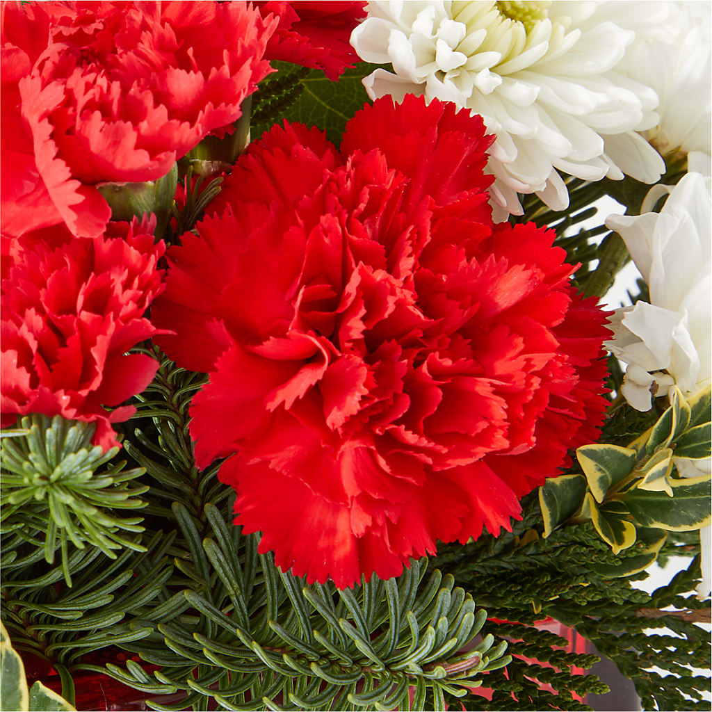 Christmas Market Bouquet – GEHRKE FLORAL & GREENHOUSES, Mondovi WI