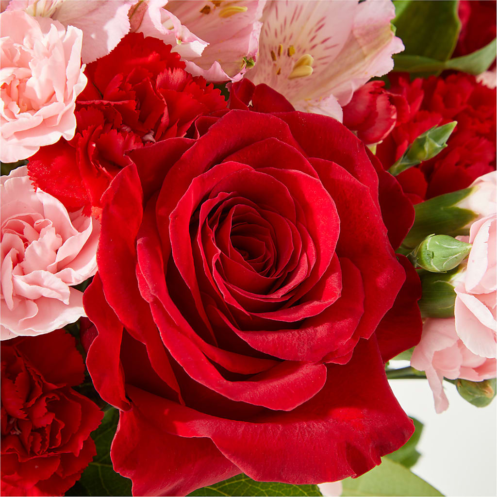 Candy Kisses Bouquet – GEHRKE FLORAL & GREENHOUSES, Mondovi WI
