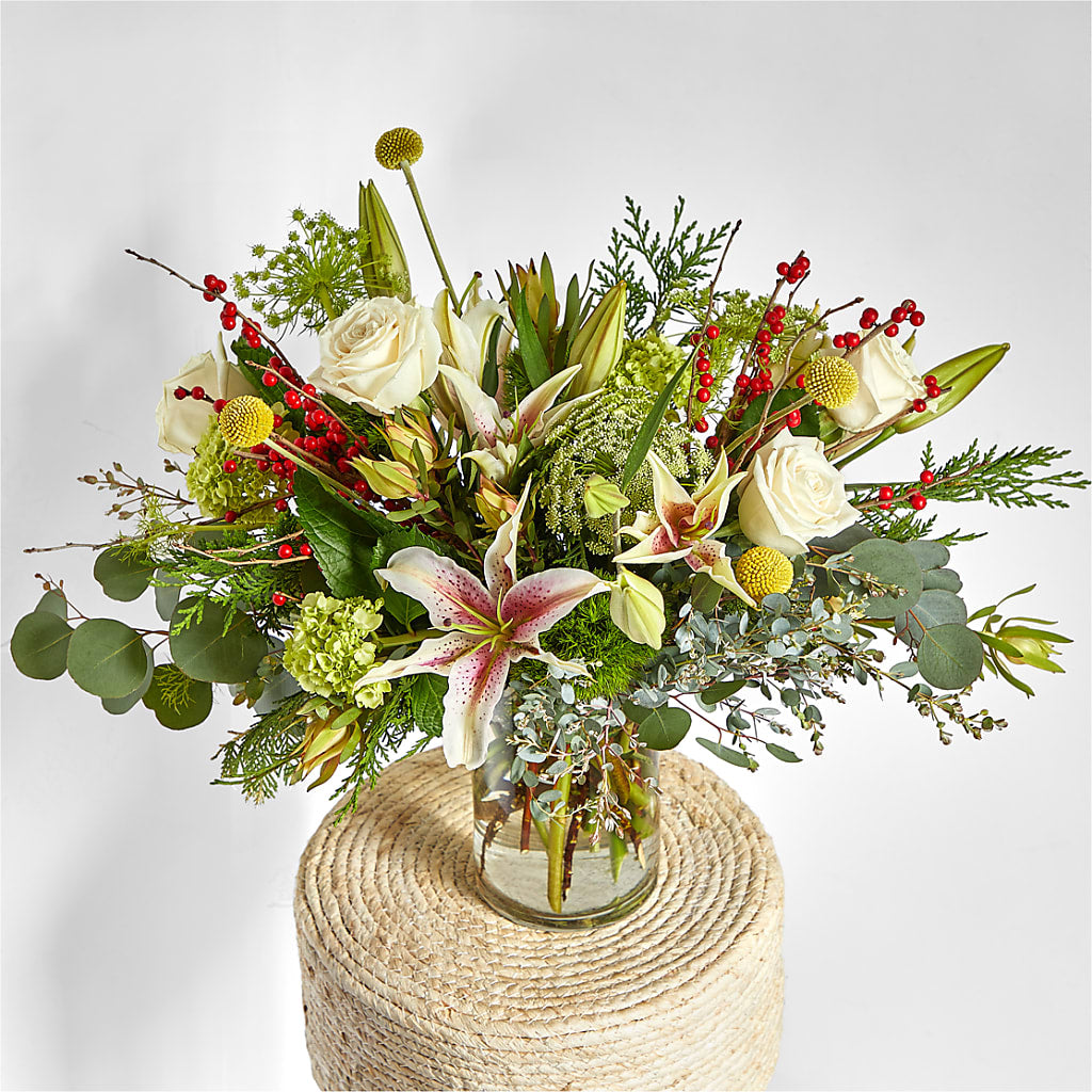 Berry & Bright Bouquet – GEHRKE FLORAL & GREENHOUSES, Mondovi WI