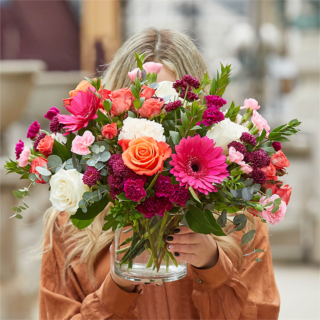 Smell the Roses Bouquet – GEHRKE FLORAL & GREENHOUSES, Mondovi WI